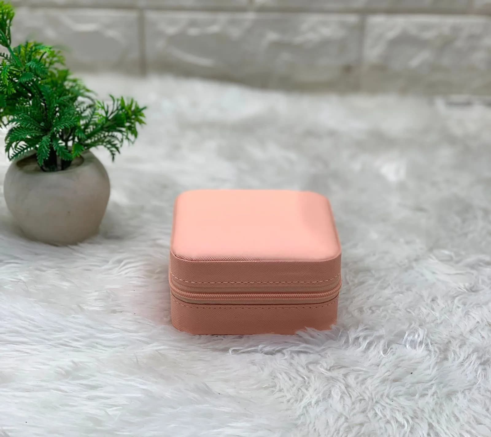 Mini jewellery box 1