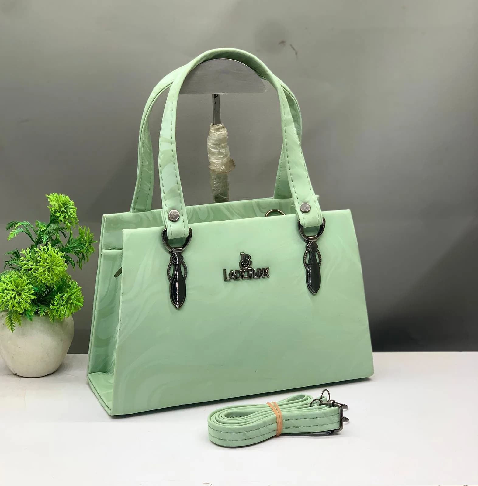 Rani hand bags 1