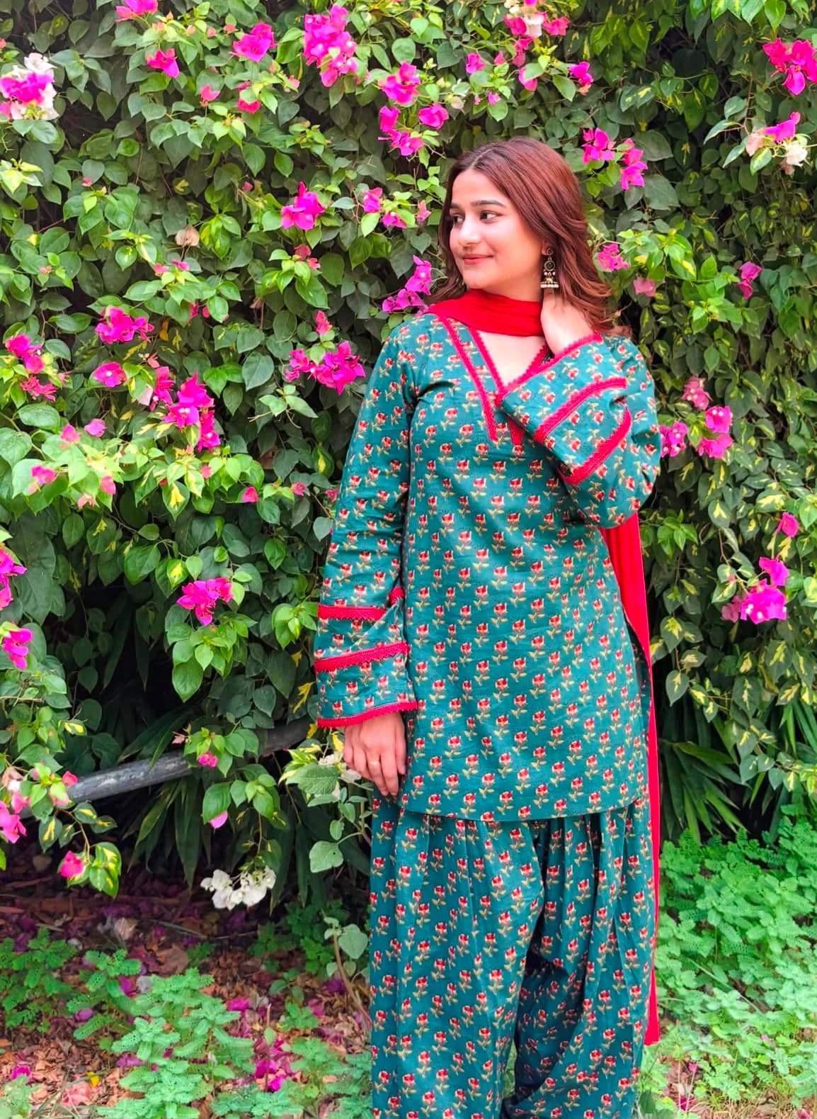 Shivanya Farsi suit 2