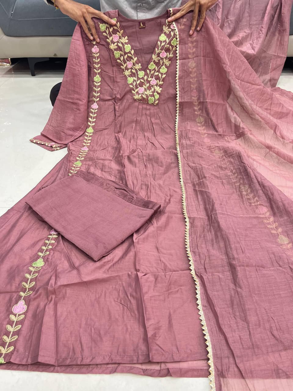 Surbhi  anarkali 7