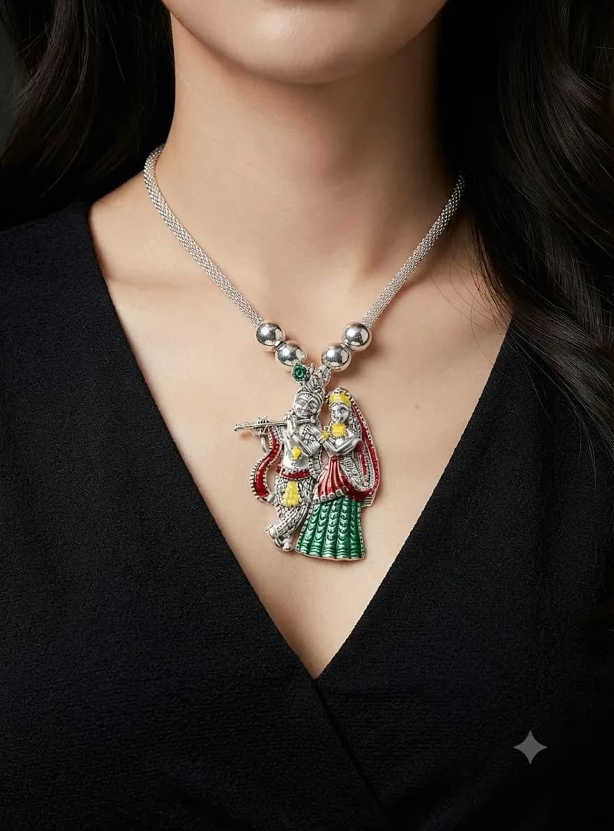 TUBE neha necklace 2